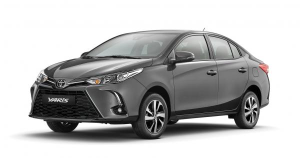 Toyota Yaris Sedán 2024 - XLS PACK 1.5 CVT 4P